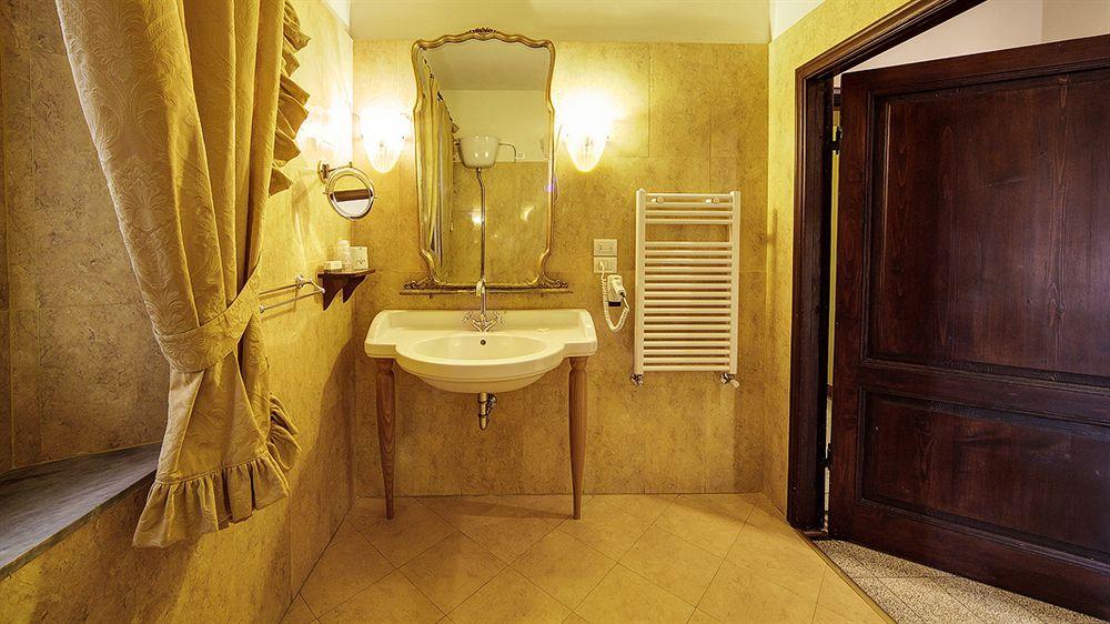 I Portici Hotel - Residenza D'Epoca Арецо Екстериор снимка