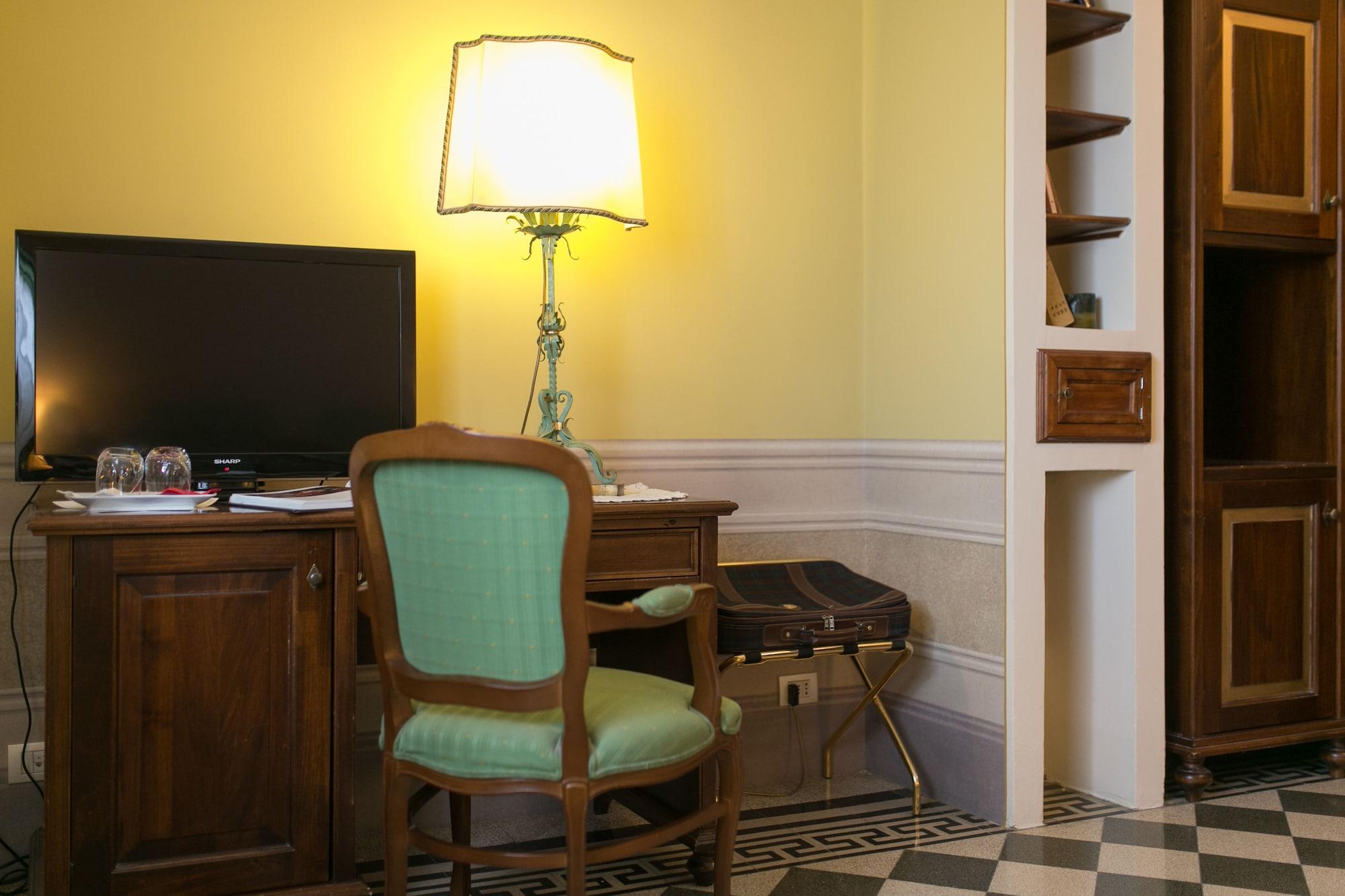 I Portici Hotel - Residenza D'Epoca Арецо Екстериор снимка