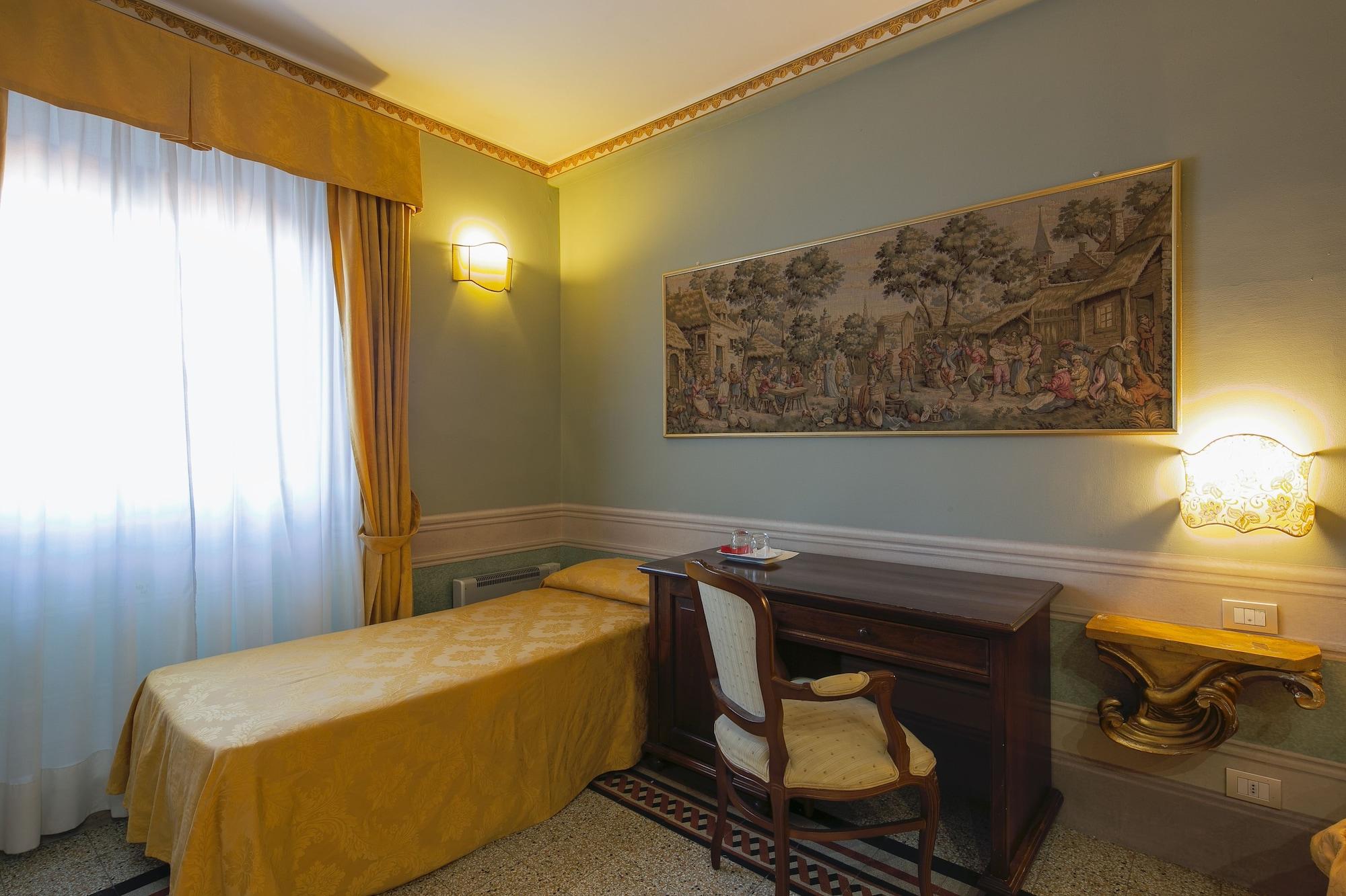 I Portici Hotel - Residenza D'Epoca Арецо Екстериор снимка