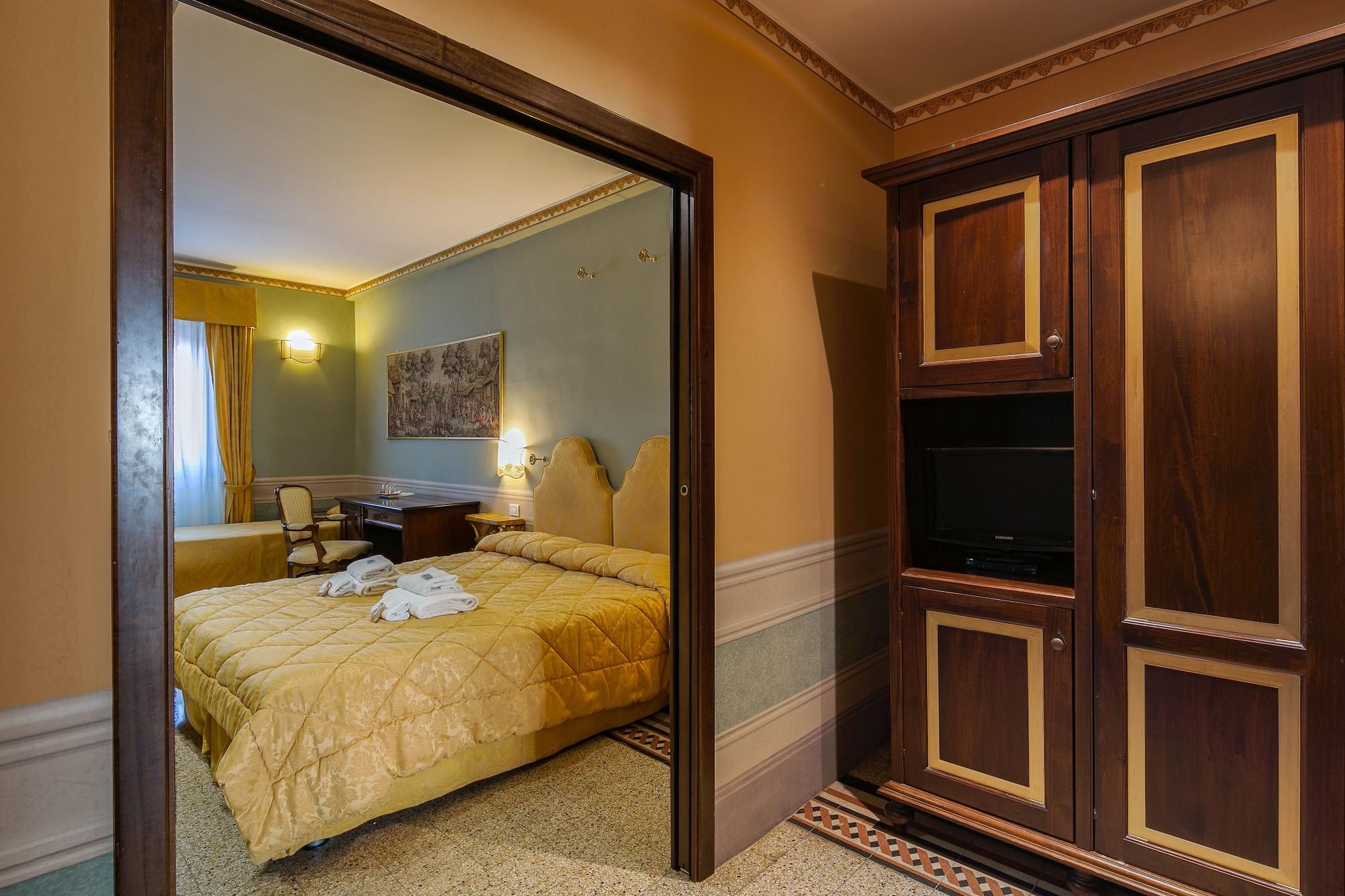 I Portici Hotel - Residenza D'Epoca Арецо Екстериор снимка