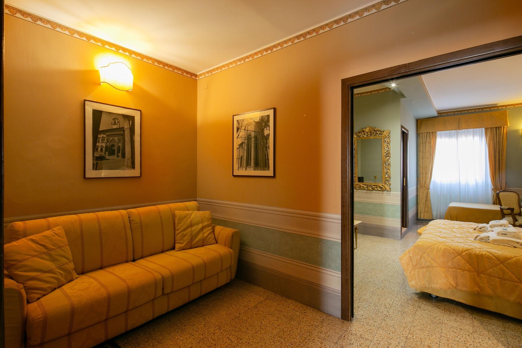 I Portici Hotel - Residenza D'Epoca Арецо Екстериор снимка