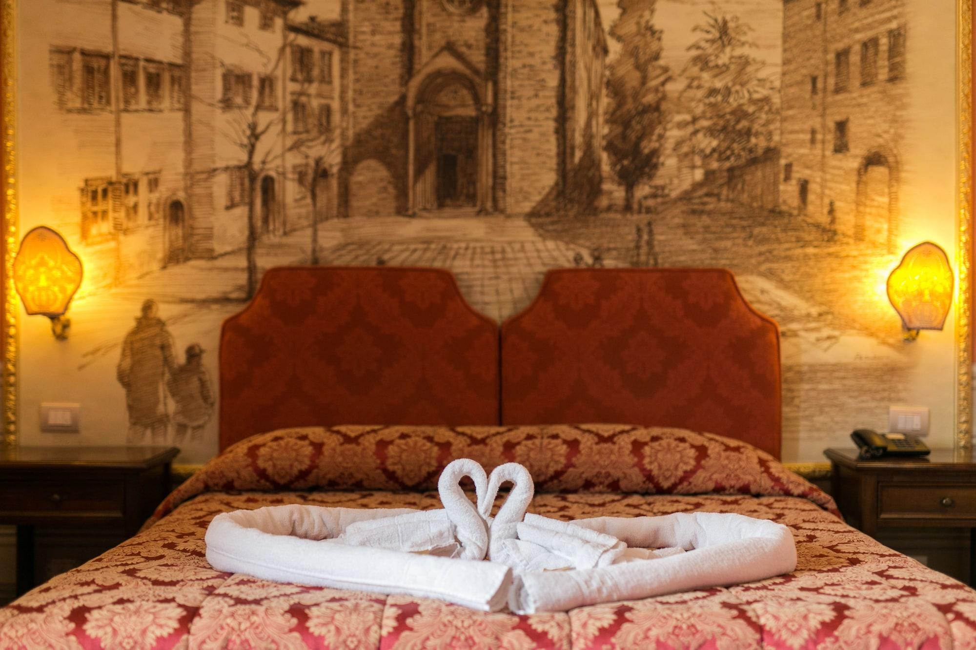 I Portici Hotel - Residenza D'Epoca Арецо Екстериор снимка