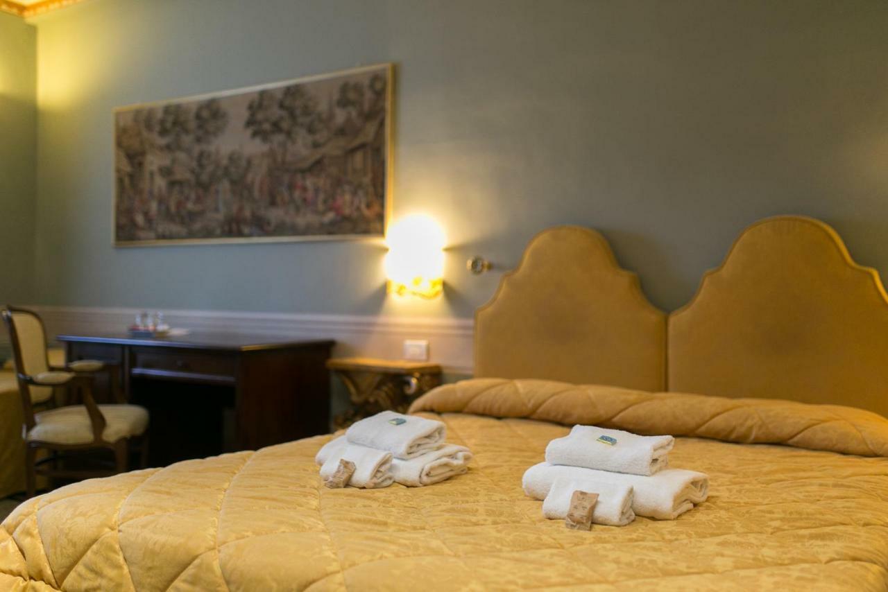 I Portici Hotel - Residenza D'Epoca Арецо Екстериор снимка