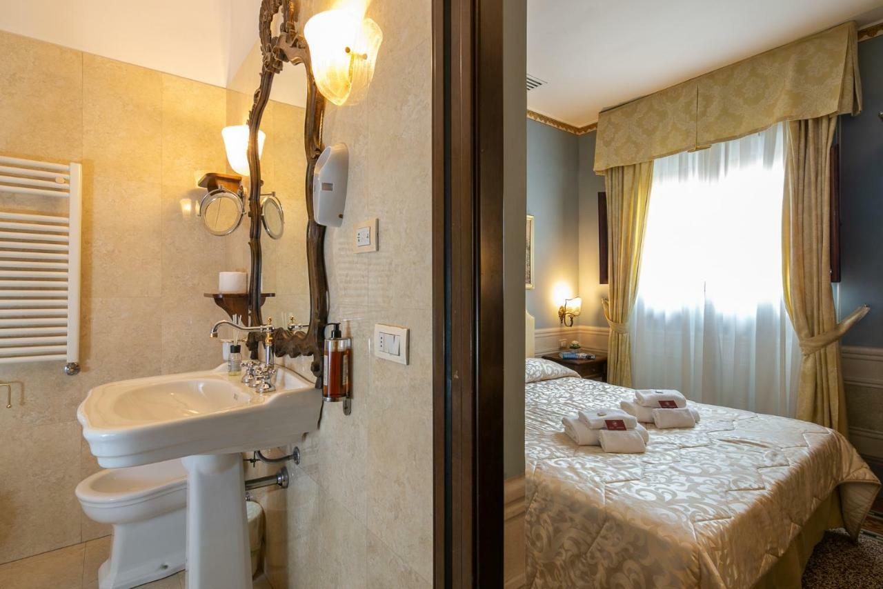 I Portici Hotel - Residenza D'Epoca Арецо Екстериор снимка