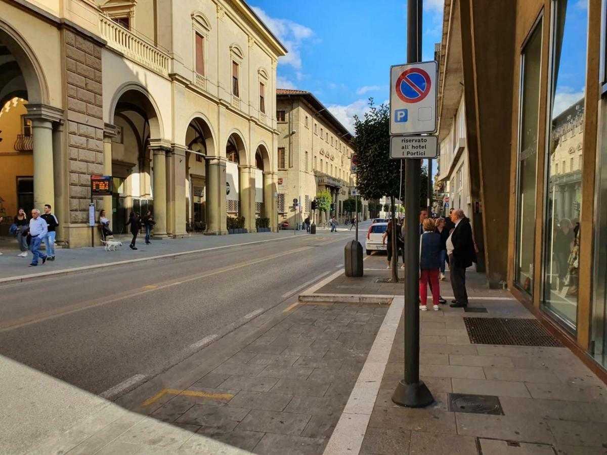 I Portici Hotel - Residenza D'Epoca Арецо Екстериор снимка